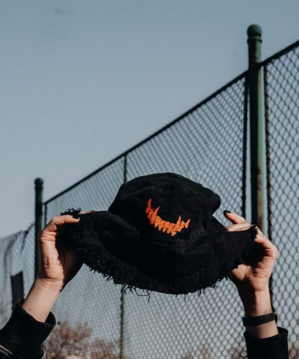 Дънкова Идиотка "WE HUNGER"